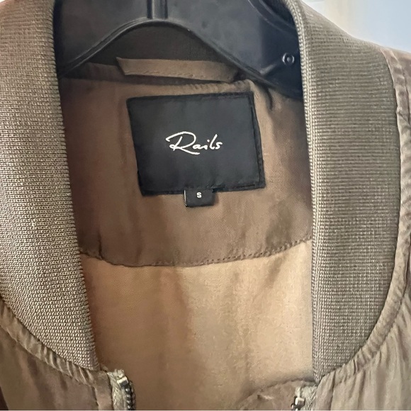 Rails Women's Ace Military Zip Up Patch Green Khaki Bomber Jacket (S) INTERMIX - Picture 3 of 5